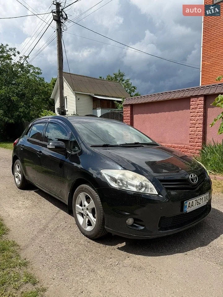 2011 Toyota Auris - мініатюра 16