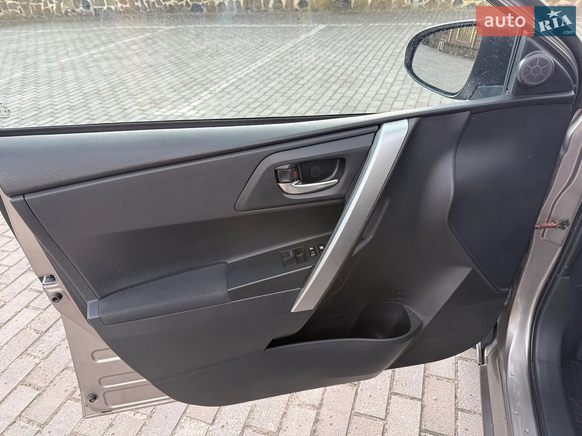 2013 Toyota Auris - мініатюра 11