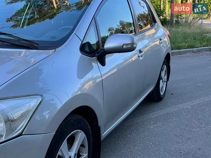 Toyota Auris 2011 VIN NMTKV56E40R088668 фото оголошення 14 з 69