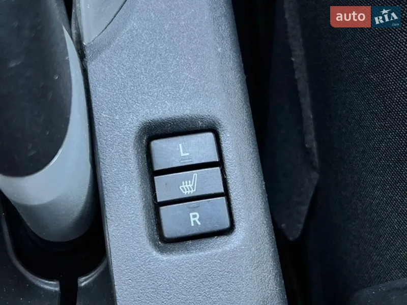 Toyota Auris 2011 VIN NMTKV56E40R088668 фото оголошення 33 з 69