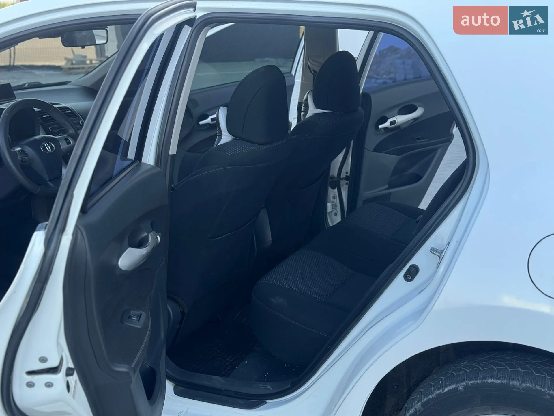2012 Toyota Auris - мініатюра 20