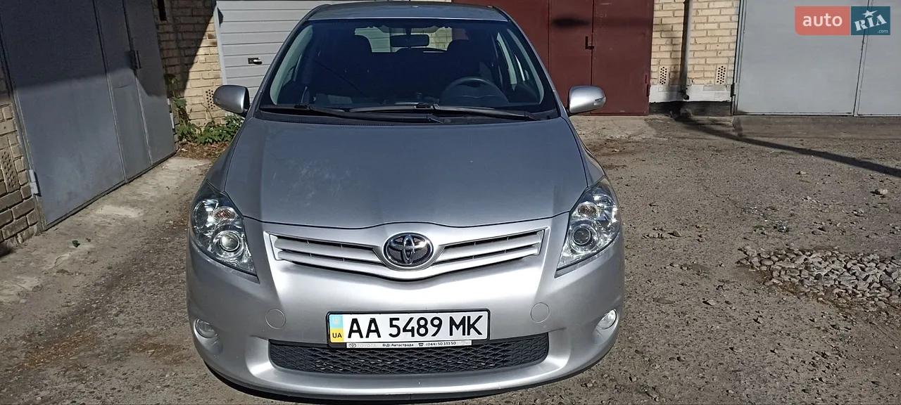 2011 Toyota Auris - мініатюра 15
