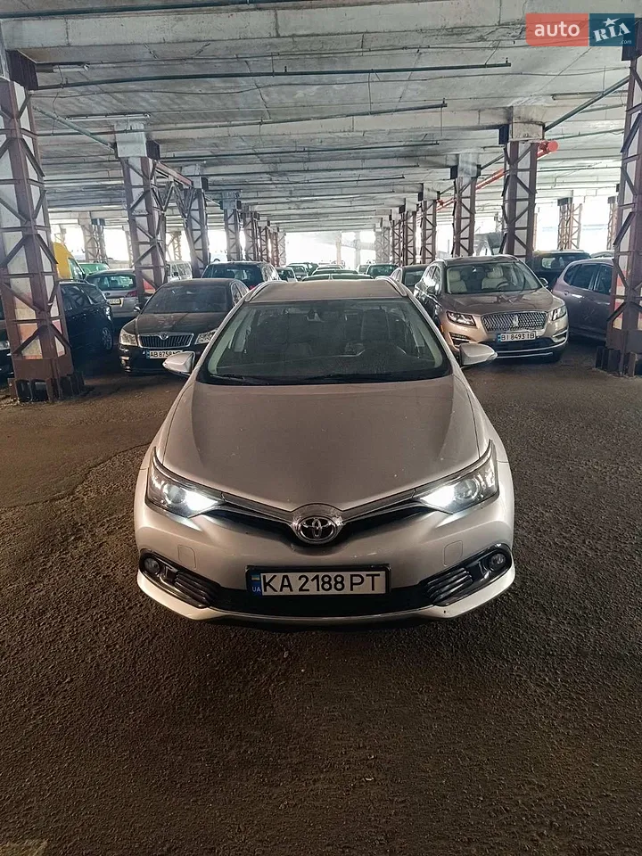 2014 Toyota Auris - мініатюра 17