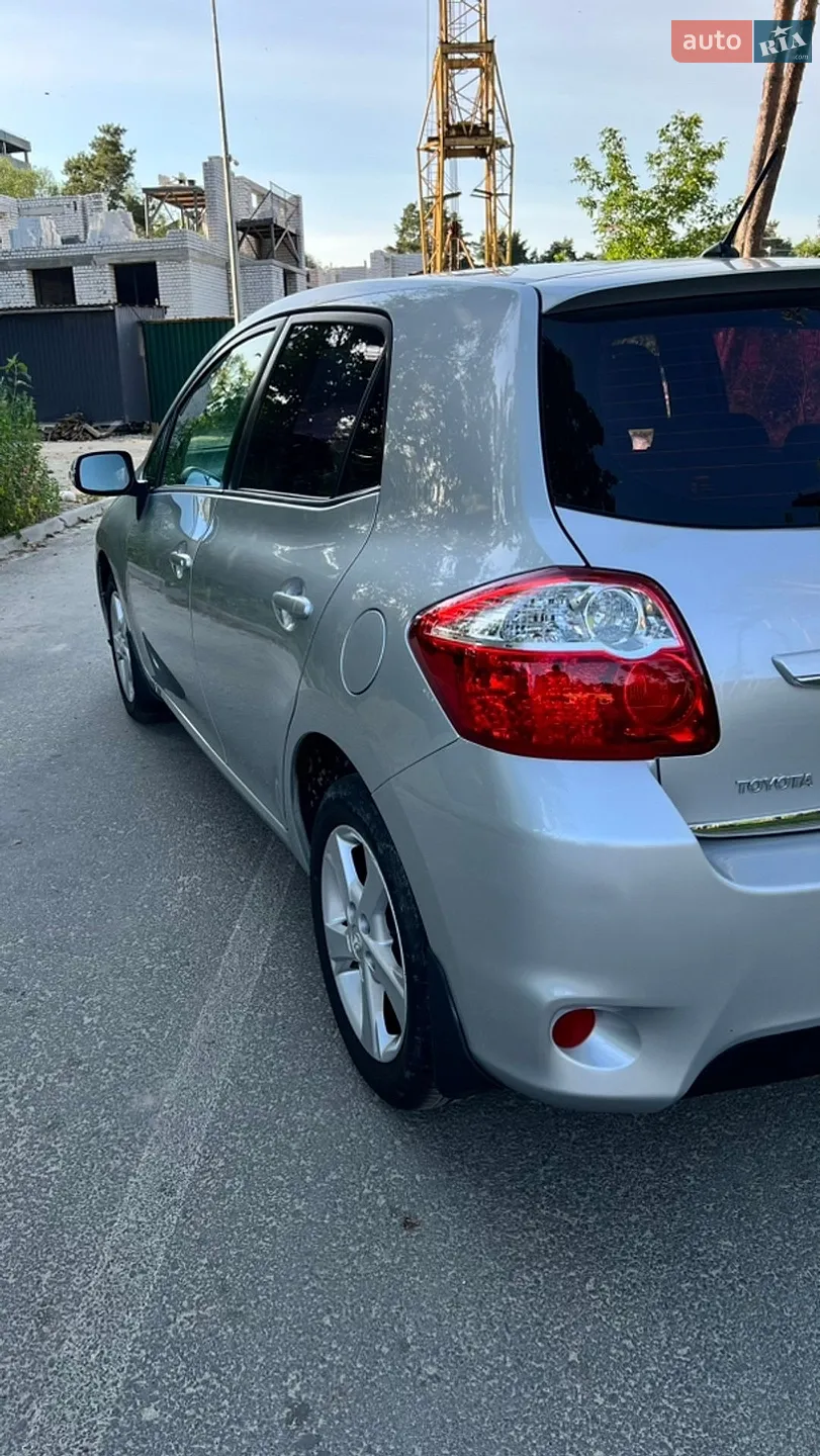 2011 Toyota Auris - мініатюра 12