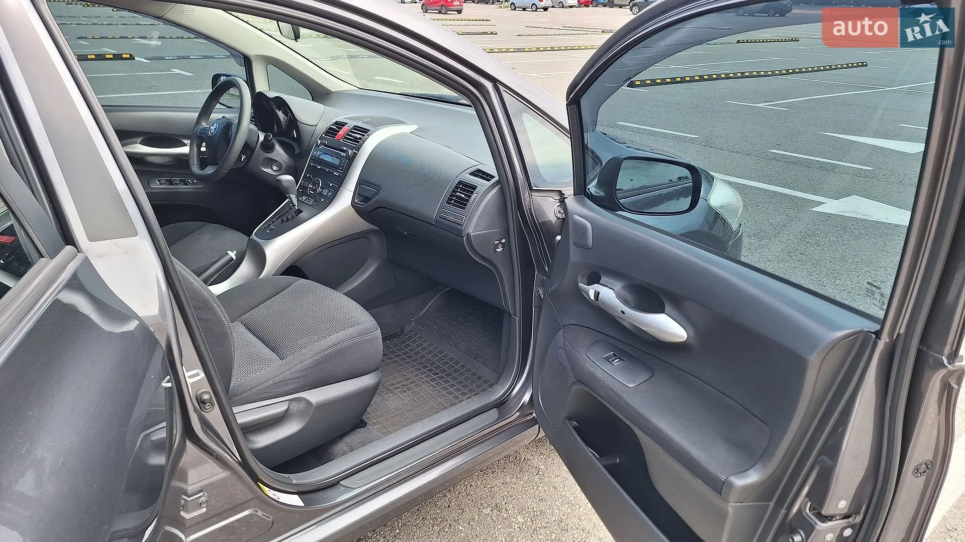 2011 Toyota Auris - мініатюра 14