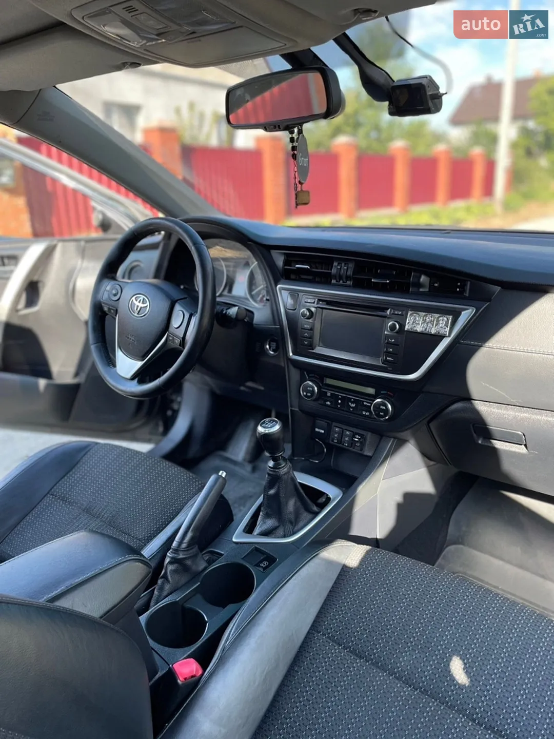 2014 Toyota Auris - мініатюра 21