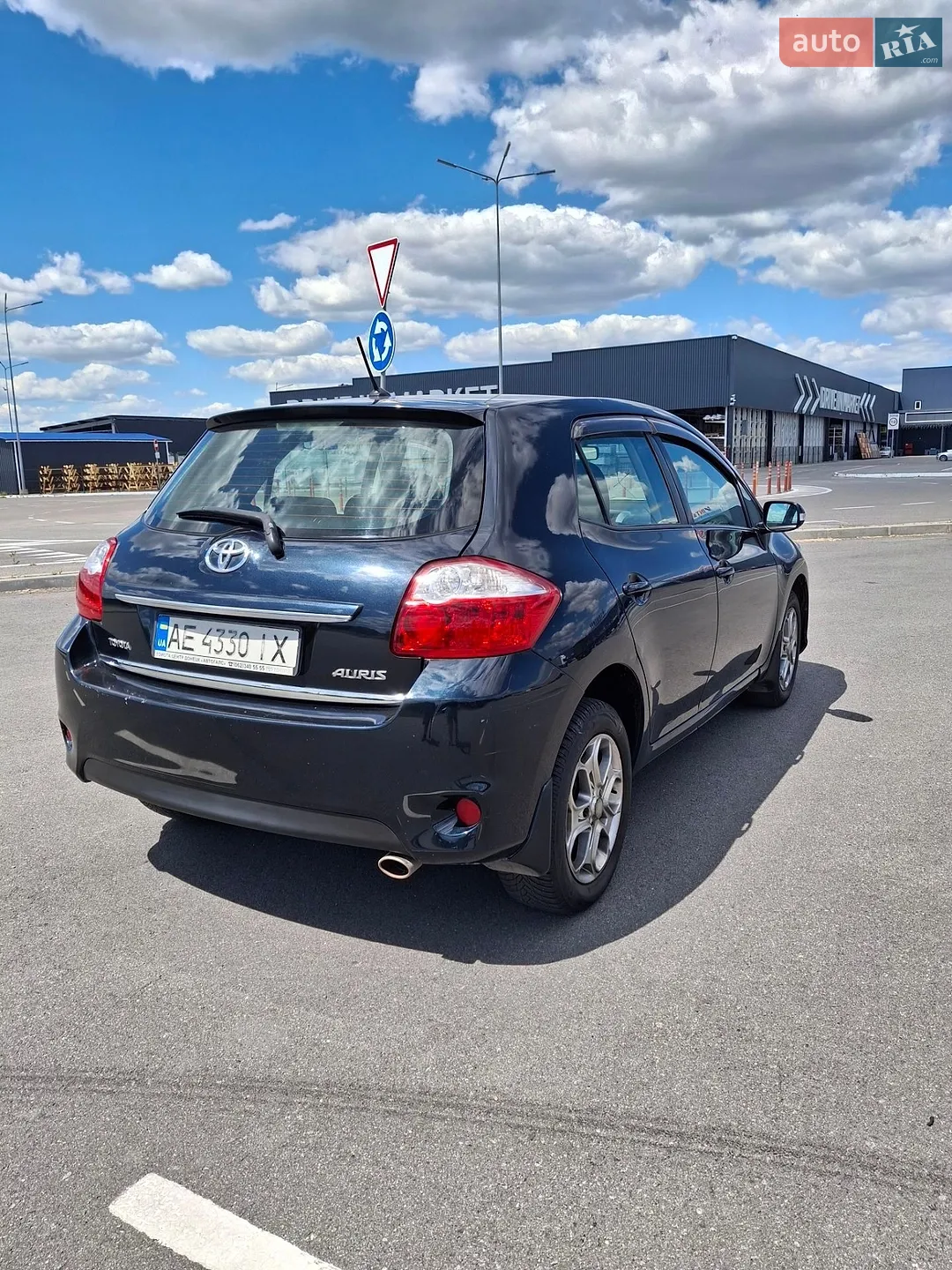 2012 Toyota Auris - мініатюра 8