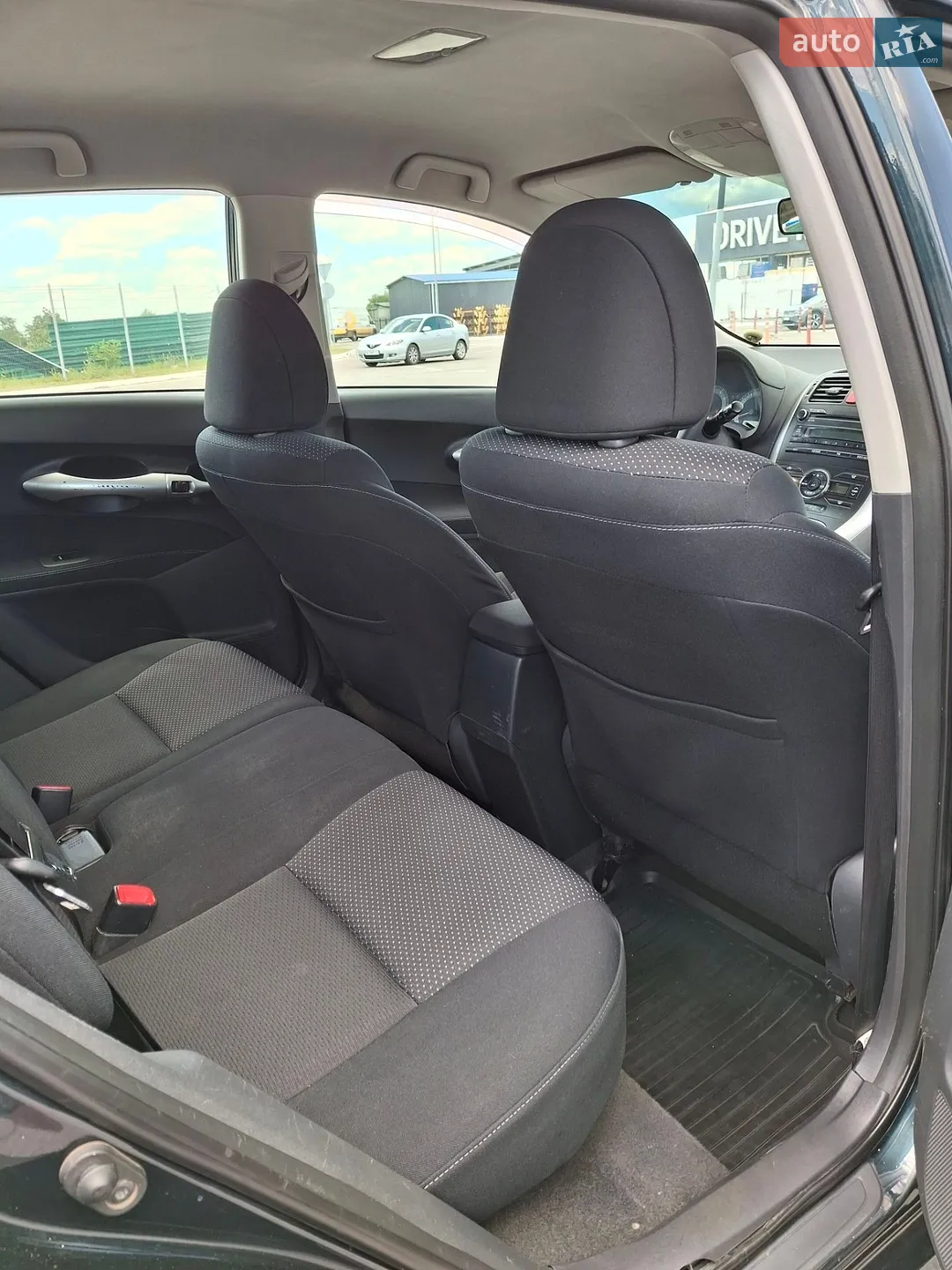 2012 Toyota Auris - мініатюра 6