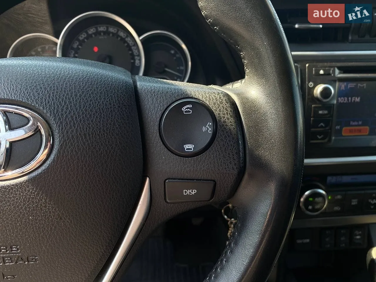 2013 Toyota Auris - мініатюра 31