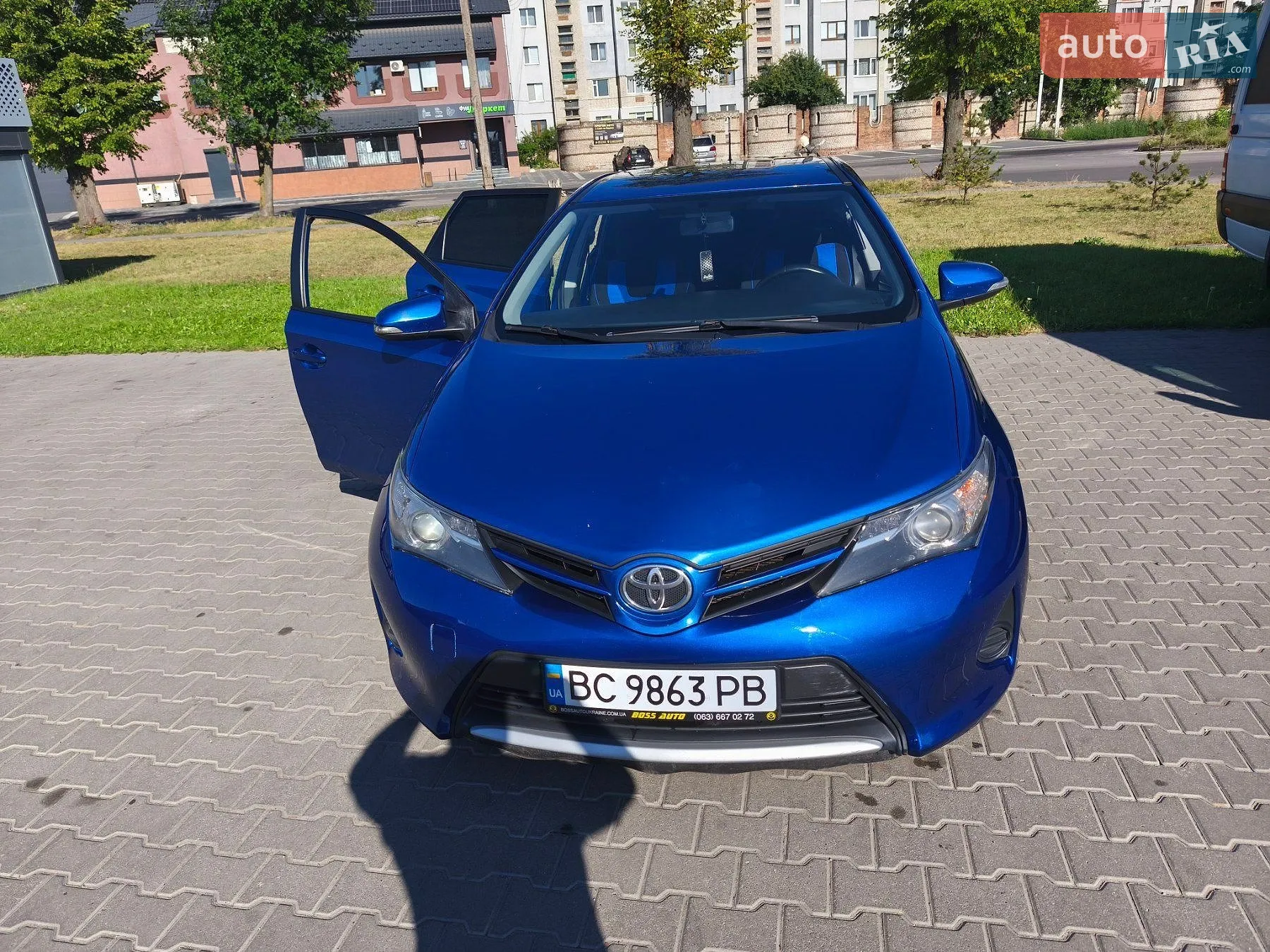2015 Toyota Auris - фото 1