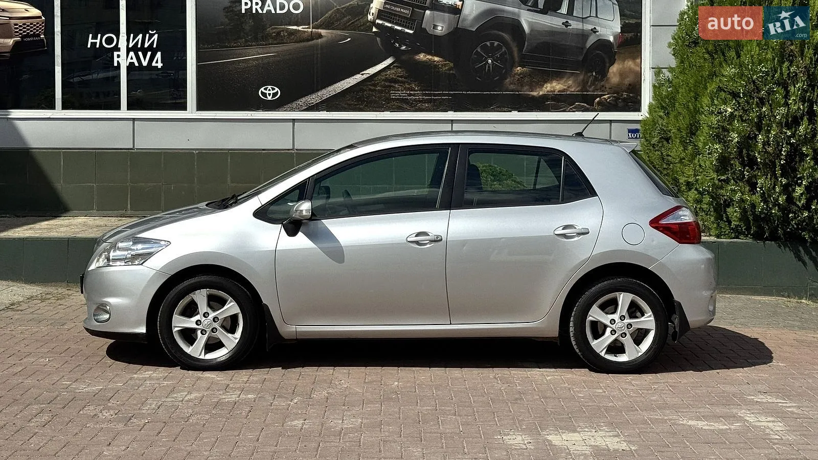 2012 Toyota Auris - мініатюра 9