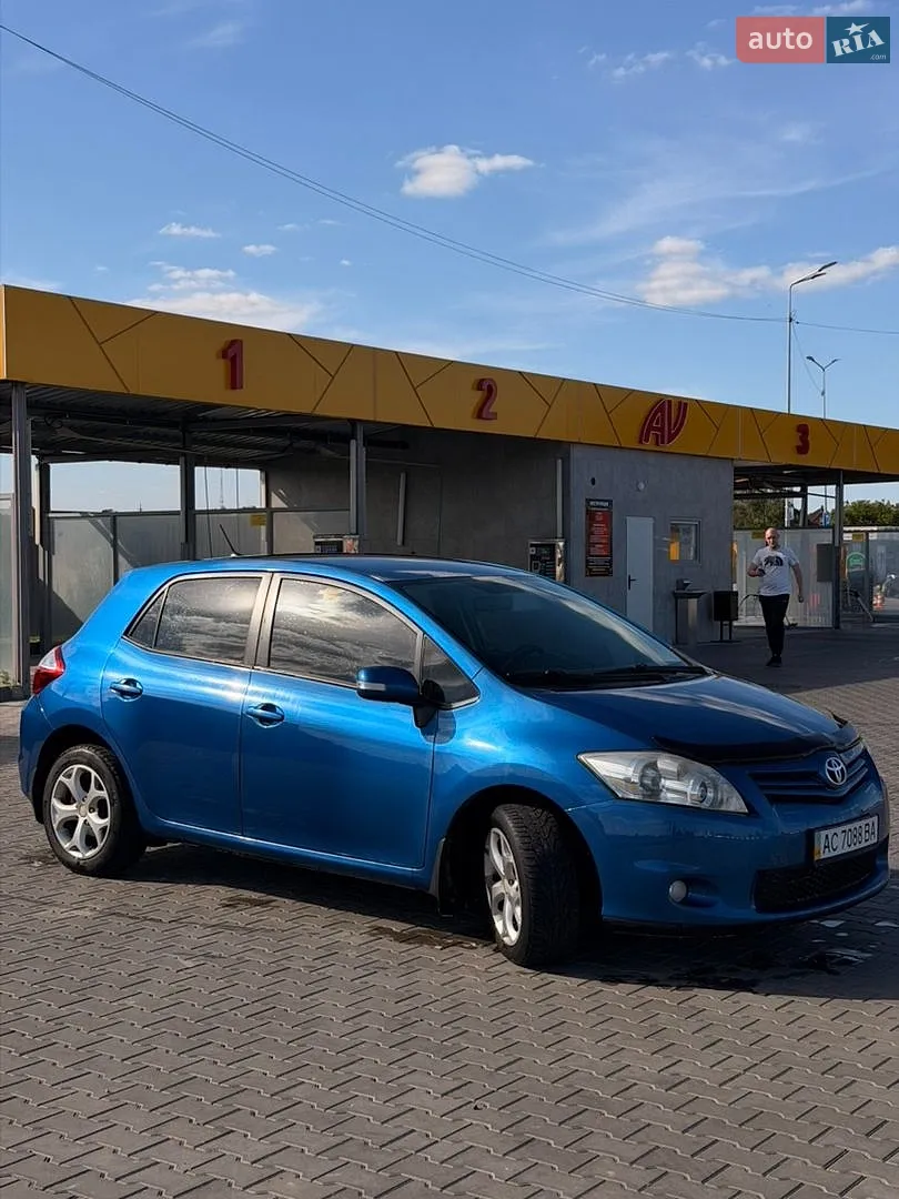 2011 Toyota Auris - мініатюра 12
