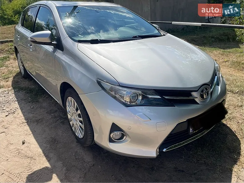 Toyota Auris