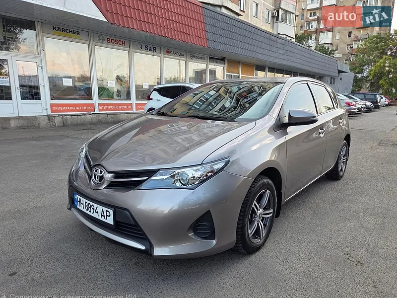 Toyota Auris