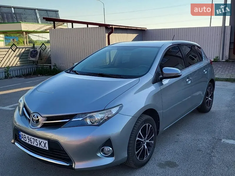 Toyota Auris