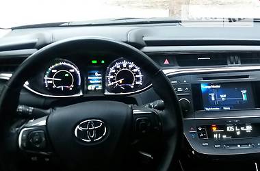 Седан Toyota Avalon 2014 в Полтаве