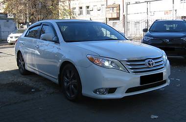 Седан Toyota Avalon 2011 в Одессе