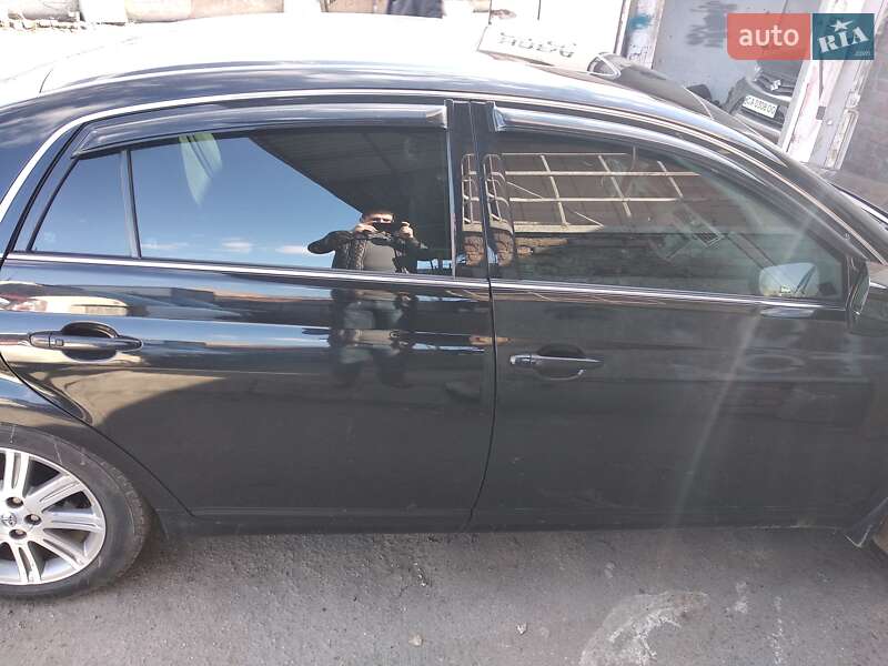 Седан Toyota Avalon 2007 в Черкассах
