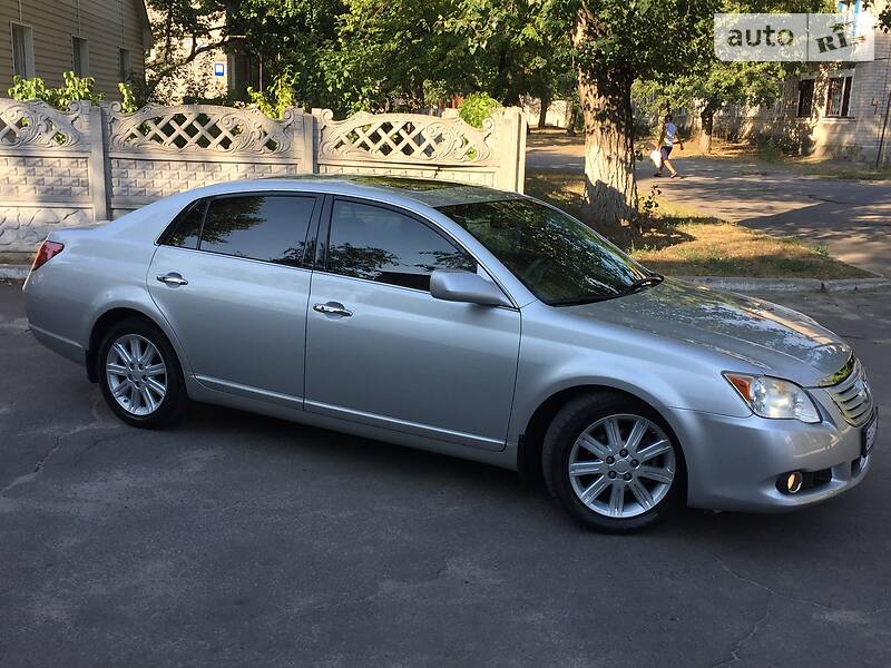 Седан Toyota Avalon 2007 в 