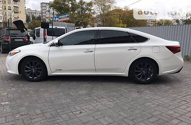 Седан Toyota Avalon 2016 в Запорожье