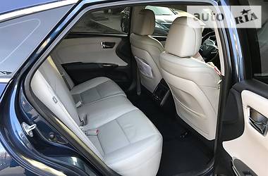 Седан Toyota Avalon 2013 в 