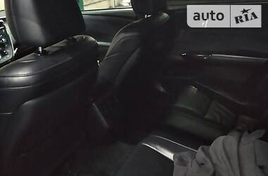 Седан Toyota Avalon 2015 в 