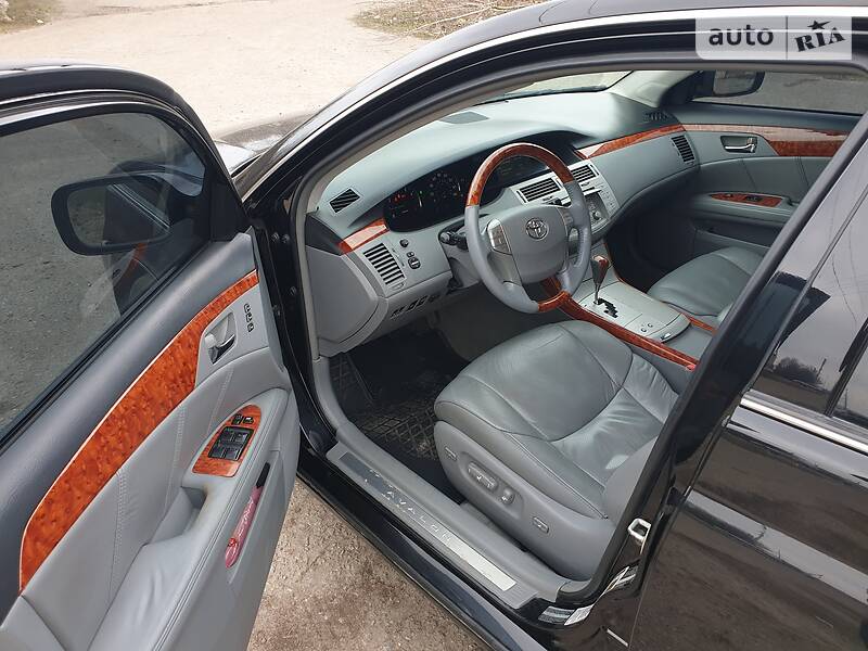 Седан Toyota Avalon 2006 в Харкові