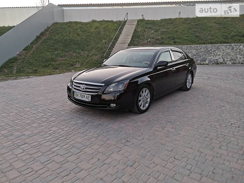 Седан Toyota Avalon 2006 в 