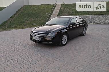 Седан Toyota Avalon 2006 в 