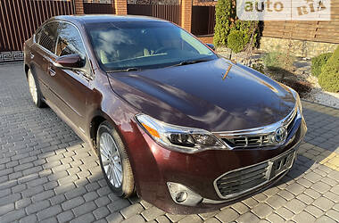 Седан Toyota Avalon 2014 в Черкассах