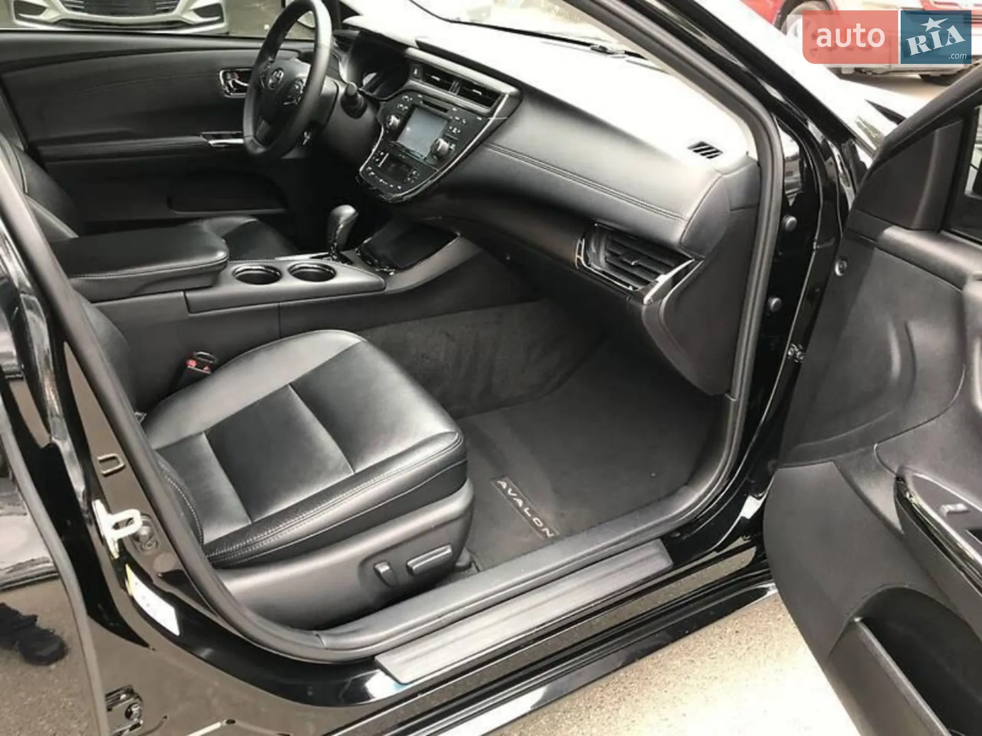 2016 Toyota Avalon - мініатюра 10