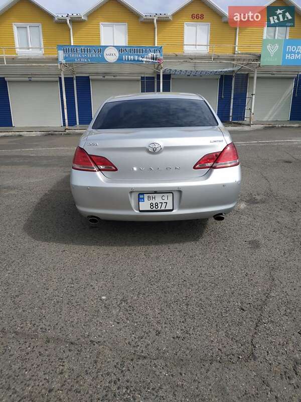 Седан Toyota Avalon 2006 в Одессе