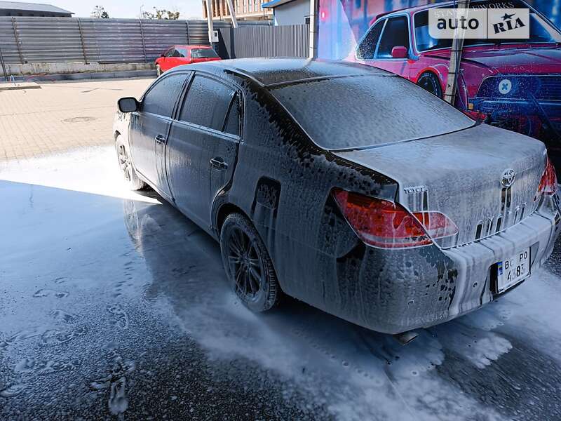 Седан Toyota Avalon 2007 в Львове