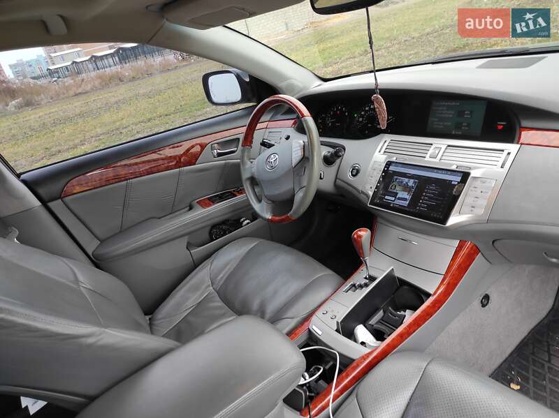 Седан Toyota Avalon 2006 в Одесі