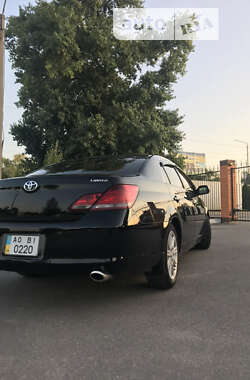 Седан Toyota Avalon 2006 в Львове