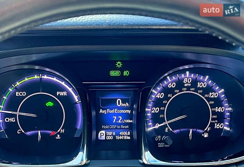 Седан Toyota Avalon 2013 в Львове