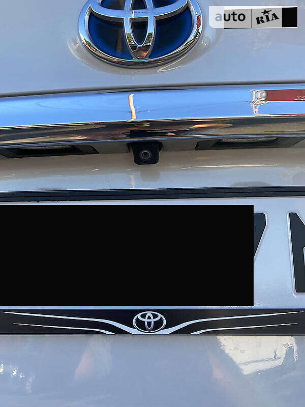 Седан Toyota Avalon 2014 в Одессе