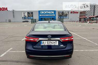 Седан Toyota Avalon 2013 в Киеве