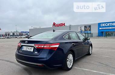 Седан Toyota Avalon 2013 в Киеве