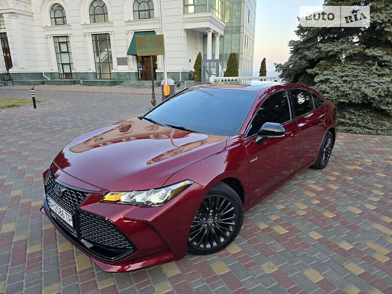 Toyota Avalon 2019