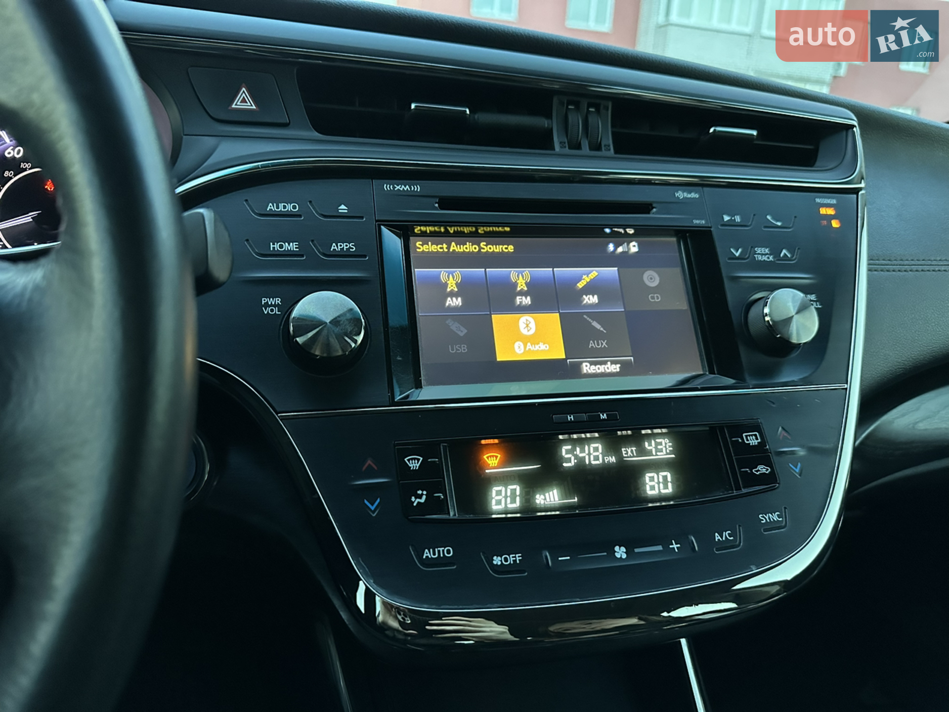 2016 Toyota Avalon - мініатюра 18