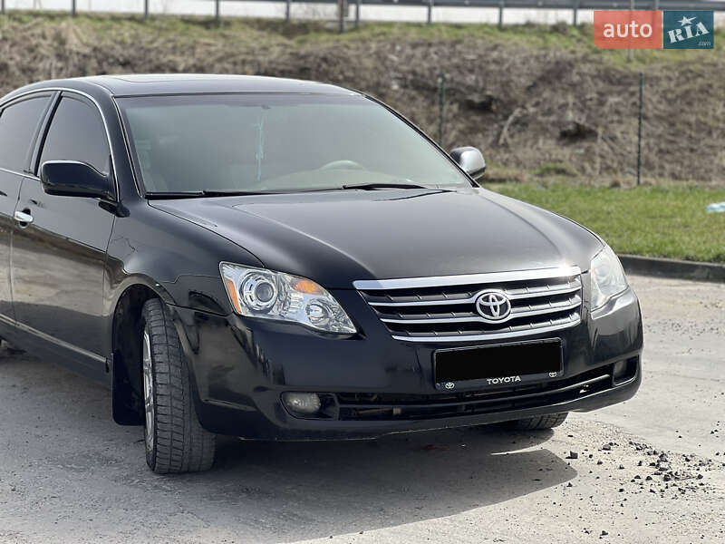 Toyota Avalon 2006