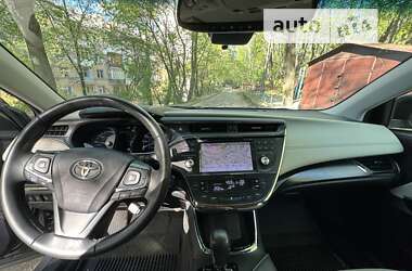 Седан Toyota Avalon 2016 в Борисполі