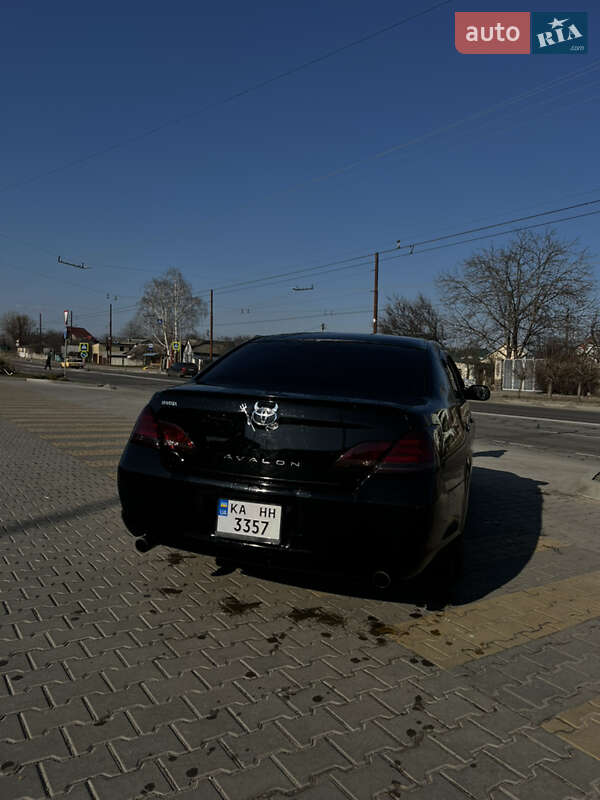 Седан Toyota Avalon 2006 в Белой Церкви