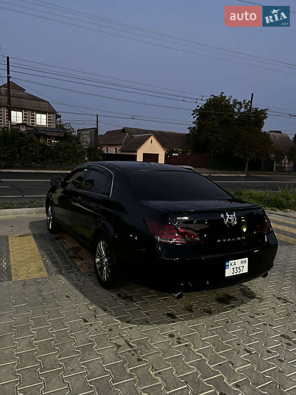 Седан Toyota Avalon 2006 в Белой Церкви