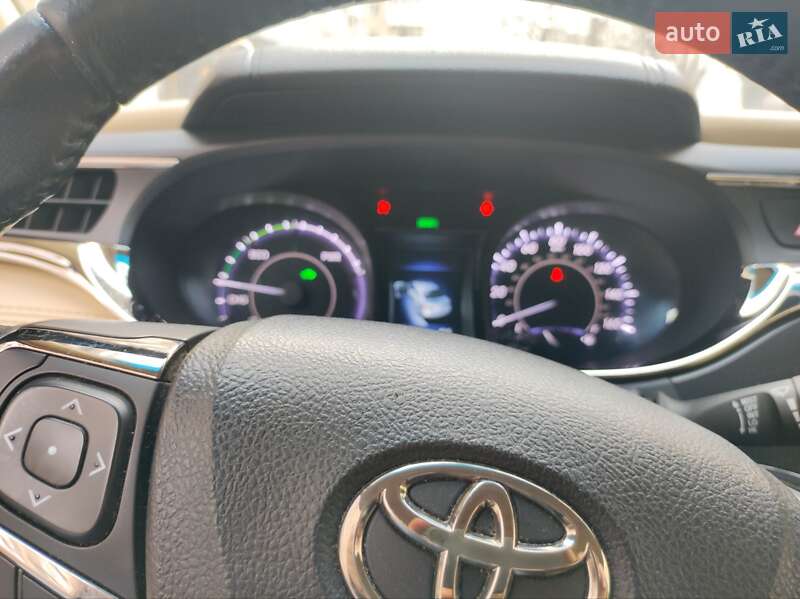 Седан Toyota Avalon 2013 в Киеве