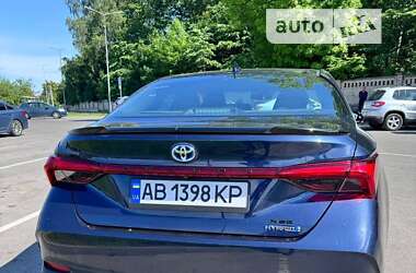 Седан Toyota Avalon 2019 в Виннице