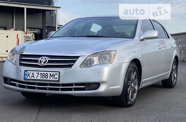 Седан Toyota Avalon 2006 в Києві