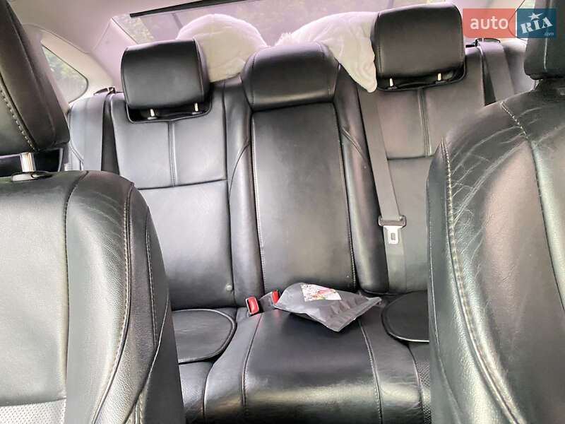 Седан Toyota Avalon 2014 в Виннице