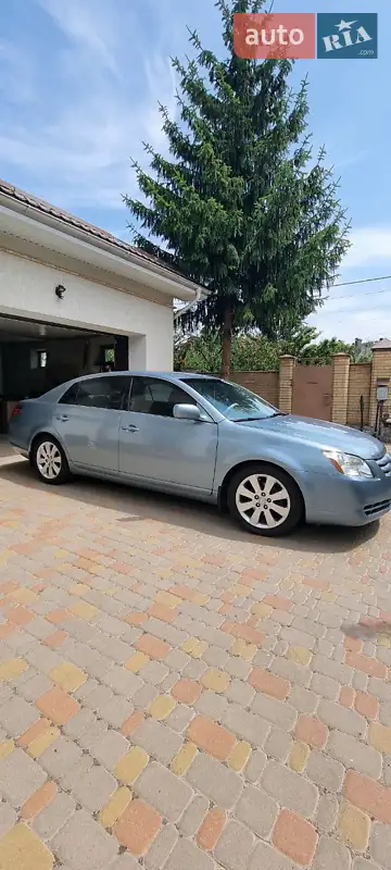 Toyota Avalon